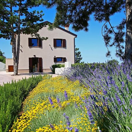 Luxury Villa Gradin Gracisce Exterior photo